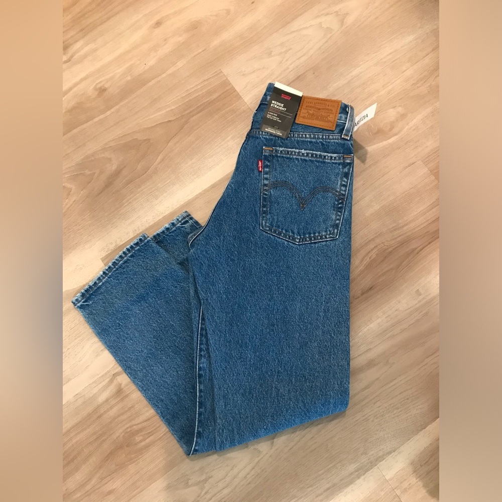 Levi’s WEDGIE STRAIGHT FIT WOMEN'S JEANS